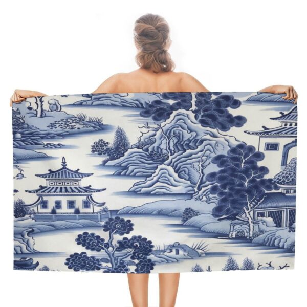 Nanjing Blue And White Chinoiserie Pagoda Asian Beach Towel 32"x52" Camping Bath Bridal Party Necessities Graduation Gifts Towels for Women with A Unique Design Classic Microfiber Sand Free Yoga Mat