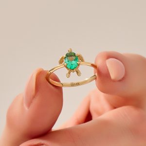 4k Gold Tortoise Ring, Solid Gold Turtle Ring, Dainty Green Gemstone Ring, Dainty Animal Ring, Good Luck Ring, Womens Oval Emerald Ring - Image 6